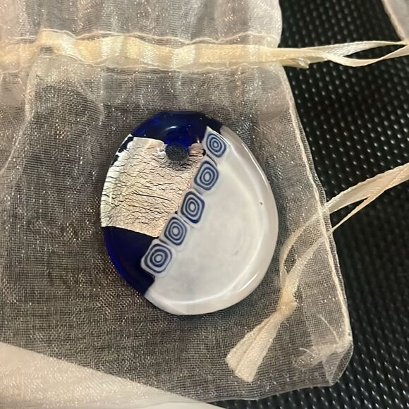 Handblown pendants  - Picture 5 of 11